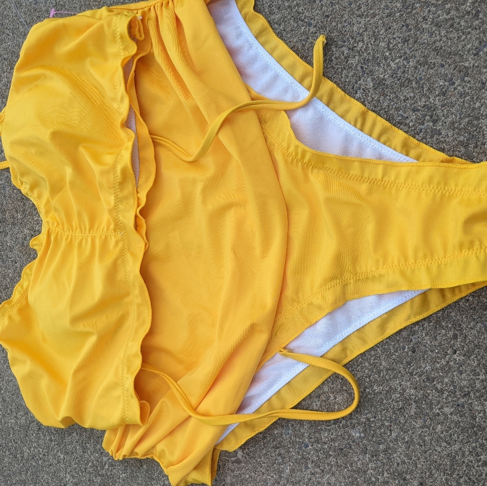 New Shein 2 Piece Yellow Bikini Set Size 2x - image 1